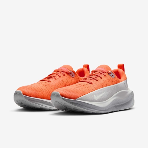 NEW Nike size 10 Womens Infinity Run Hyper Crimson Running - Main Image